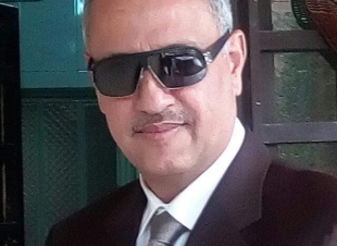 منير الصعبي  الشاعر الفلسطيني الذي كتب فوق أخمص بندقيته كتب اليوم :