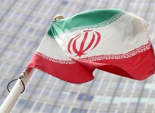  طهران: العقوبات الاميركية استهدفت صناعات تؤثر مباشرة على ملايين الإيرانيين