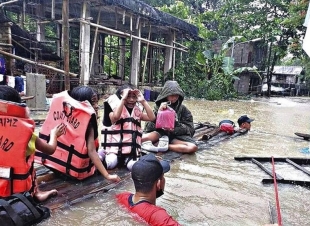 الفلبين.. ارتفاع حصيلة ضحايا عاصفة إلى 167 قتيلا