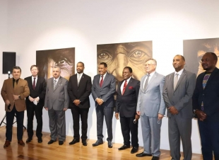 السفير البرزنجي يشارك في معرض 