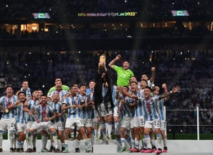 الأرجنتين تحرز كأس العالم للمرة الثالثة.. ميسي يحقق الحلم
