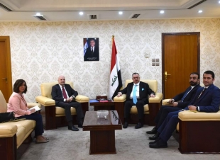 وكيل وزارة الخارجية  يستقبل نائب الممثل الخاص للأمين العام للأمم المتحدة للشؤون السياسية والمساعدة الانتخابية