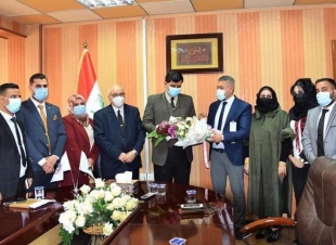 الحجامي يكرم إدارة وملاكات قطاع الدورة لجهودهم بتطبيق قرار اللجنة العليا للصحة والسلامة الوطنية