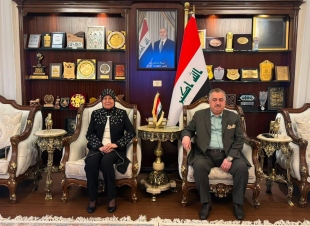سفير جمهورية العراق لدى المملكة الأردنية الهاشمية يستقبل السفيرة المتقاعدة د. آمال موسى حسين