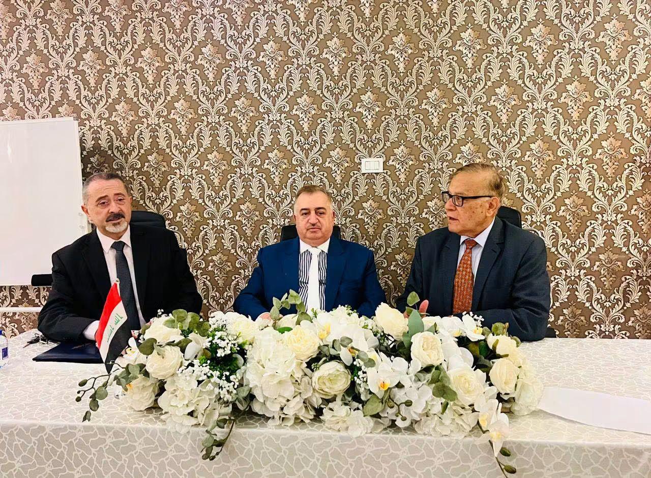 السفير عمر البرزنجي يلقي محاضرة في مجلس الثلاثاء الثقافي عن مهام السفير في مركز الوزارة ورئاسة البعثات