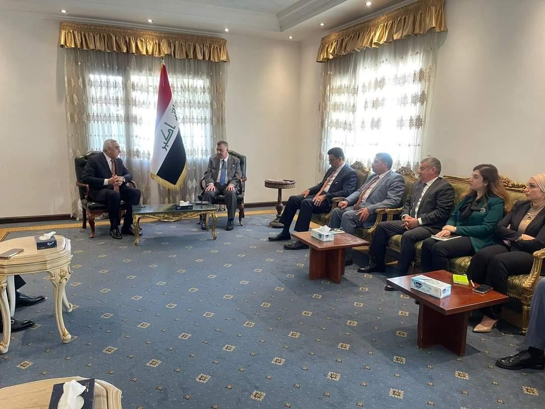 الوكيل البرزنجي يزور سفارة جمهورية العراق في القاهرة ومندوبيتها الدائمة لدى جامعة الدول العربية