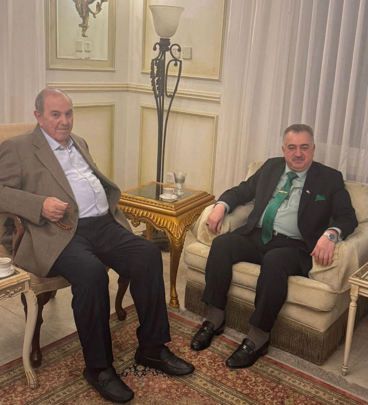 السفير البرزنجي يلتقي رئيس الوزراء الأسبق د. اياد علاوي في عمان