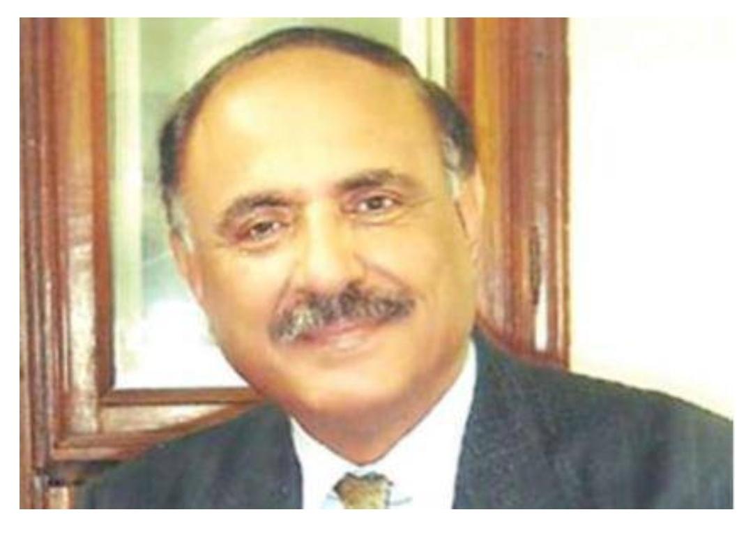 عن الأحلام  و(نستلة مارس) – زيد الحلّي