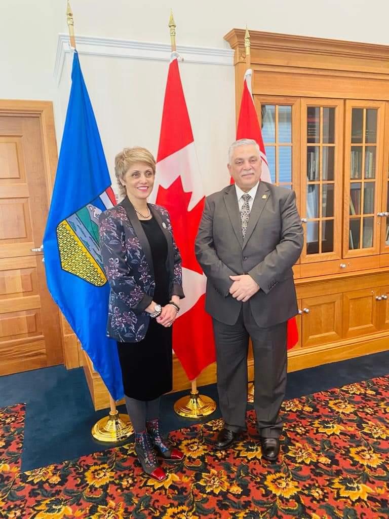 رئيس بعثة جمهورية العراق في العاصمة الكندية  - اوتاوا  السيد حيدر راضي ناصر الشمرتي يلتقي محافظ كالكاري في مقاطعه البرتا الكندية  السيدة