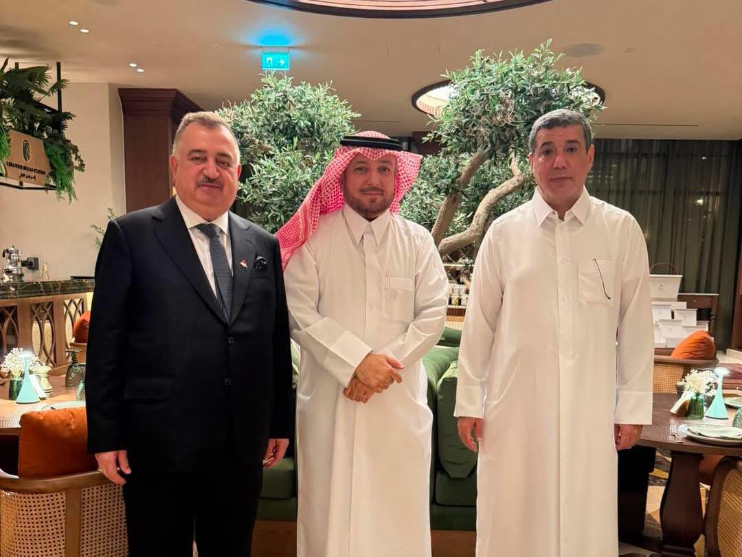 سفير جمهورية العراق لدى المملكة الأردنية الهاشمية يلبي دعوةً من لدن رئيس دائرة المراسم في وزارة الخارجية القطرية في الدوحة