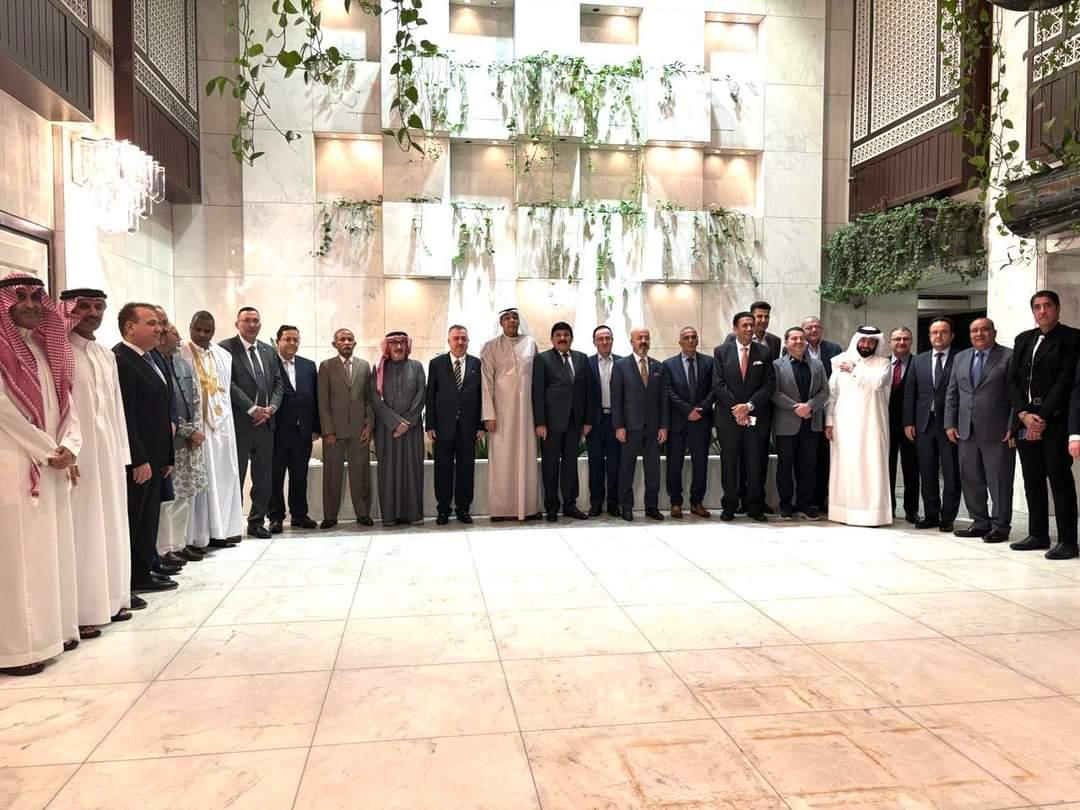 ‏الوكيل البرزنجي يلبي دعوة إفطارٍ كريمة من لدن السفير الكويتي لدى العراق . 