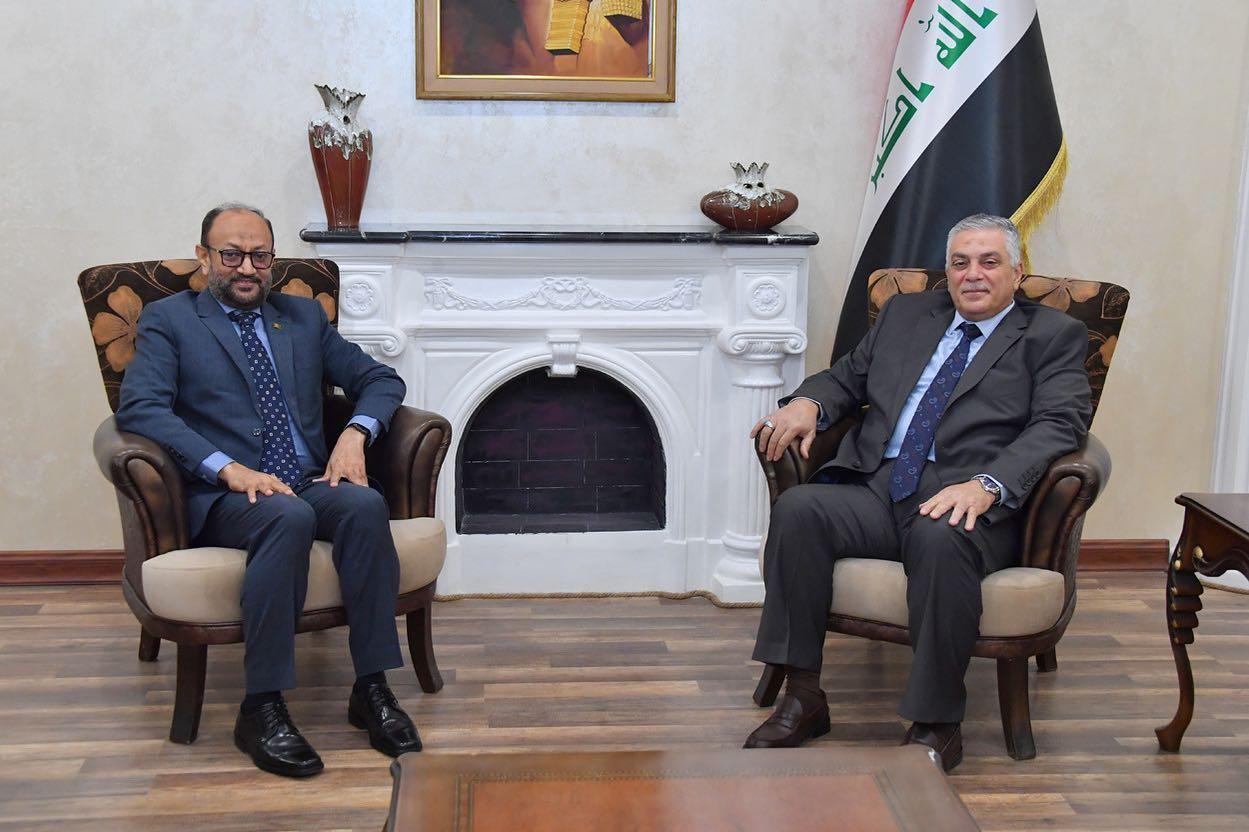 رئيس دائرة اسيا يلتقي السفير البغلاديشي في بغداد