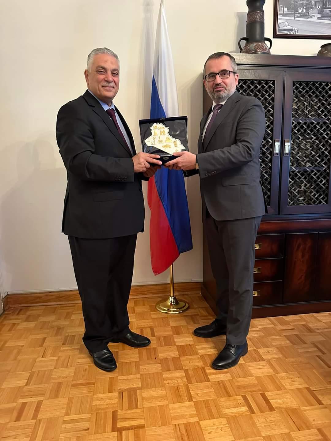 رئيس بعثة جمهورية العراق في كندا يلتقي  سفير روسيا الاتحادية  في مقر السفارة الروسية في العاصمة الكندية اوتاوا