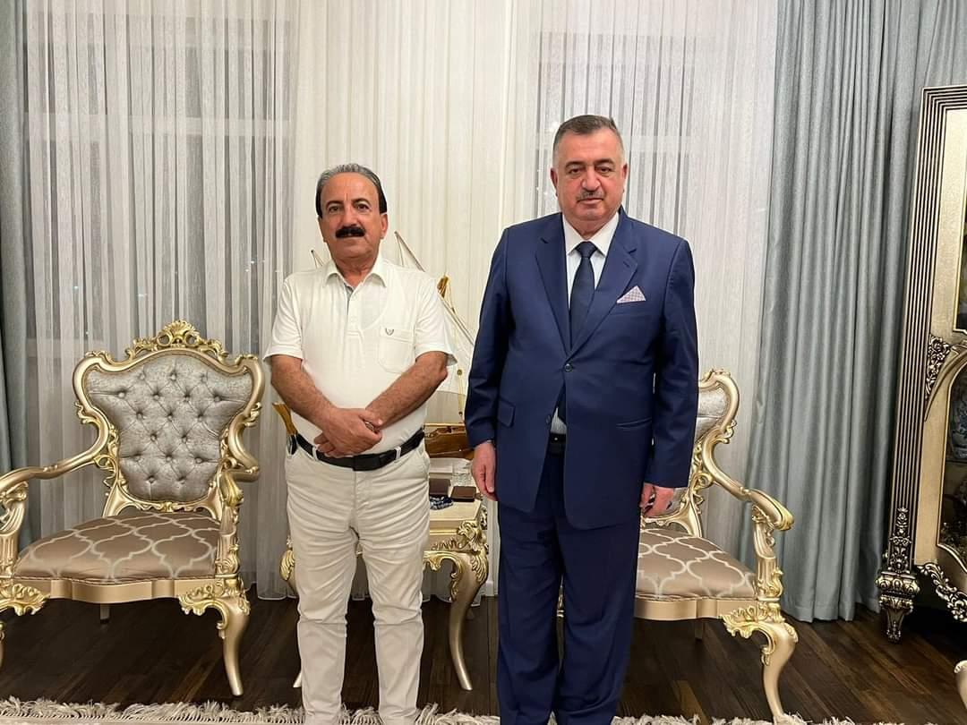 وكيل وزارة الخارجية البرزنجي يستقبل صديقًا عزيزًا في منزله.  . 