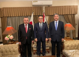 السفير البرزنجي يستقبل السفير الياباني لدى العراق في دار سكنه