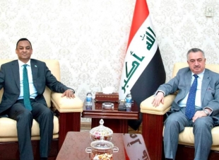 وكيل وزارة الخارجية للشؤون متعددة الأطراف والشؤون القانونية يستقبل القائم بالأعمال المؤقت للسفارة الصومالية لدى العراق