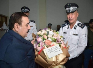 محافظ الانبار يكرم مدير مرور المحافظة الذي احيل على التقاعد ويثني على جهوده في ملف إعادة الاستقرار