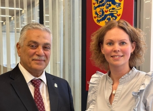  رئيس بعثة جمهورية العراق  يلتقي السفيرة  كميليا رازموس . 