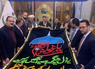 الوكيل البرزنجي يؤدي فريضة صلاة المغرب في جامع الشيخ عبد القادر الگيلاني، ويلتقي نقيب الأشراف ومتولي الأوقاف القادرية 