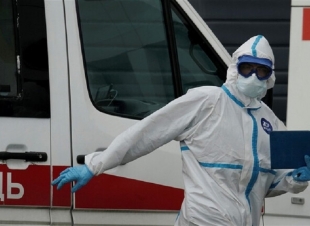 بلاد (السبوتنيك) تئن تحت وطأة كورونا.. حصيلة إصابات غير مسبوقة في روسيا