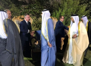 الوكيل البرزنجي يلبّي دعوة عشاء لمستشار رئاسة الوزراء الشيخ هادي عباس