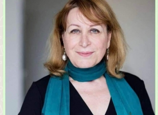 إحدى خريجات الاعلام العراقي ترشح لنيل نوبل /